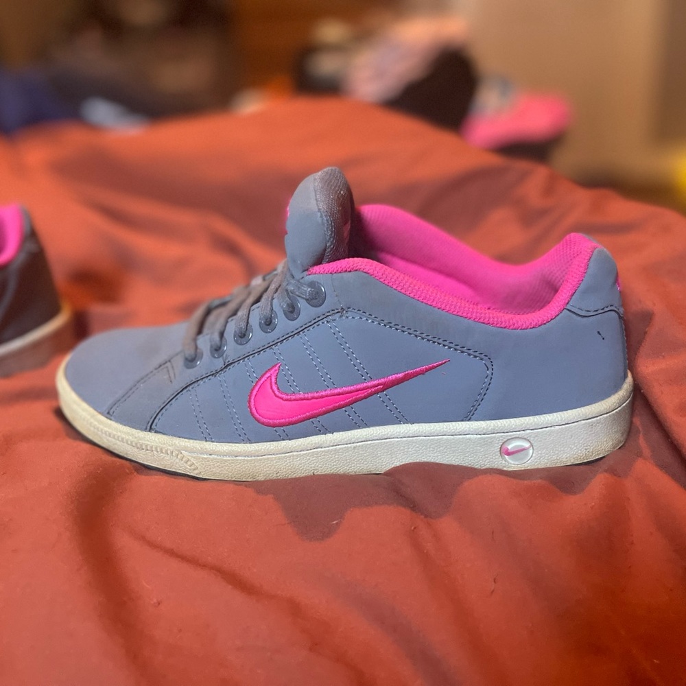Nike shoes